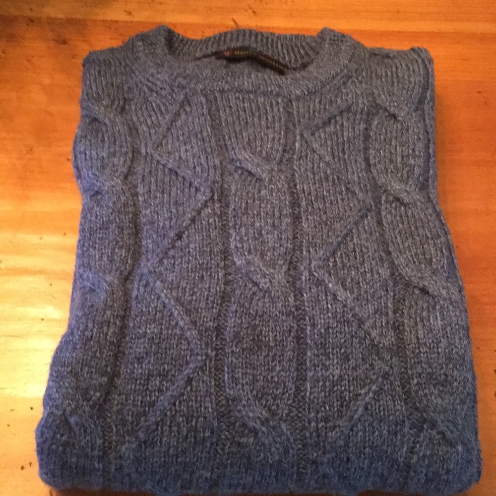 Mans cable BLUE sweater